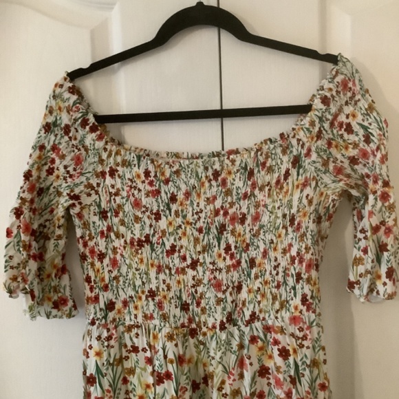 Lost + Wander - Picture 2 of 4